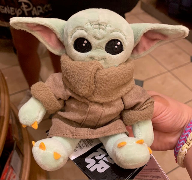 Grogu Shoulder Plush w/ Magnet