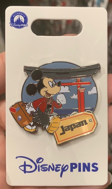 Mickey in Countries Pins