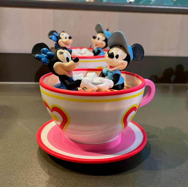 Pull n' Go Teacup
